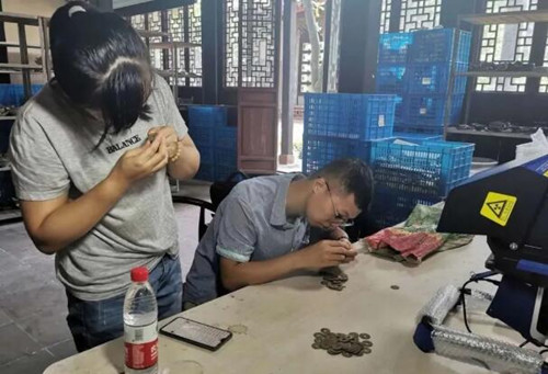 利用儀景通X光射線熒光光譜現場檢測出土文物